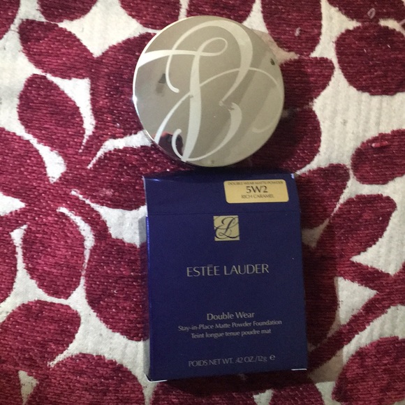 ESTEE LAUDER , Double wear powder foundation - Picture 2 of 3